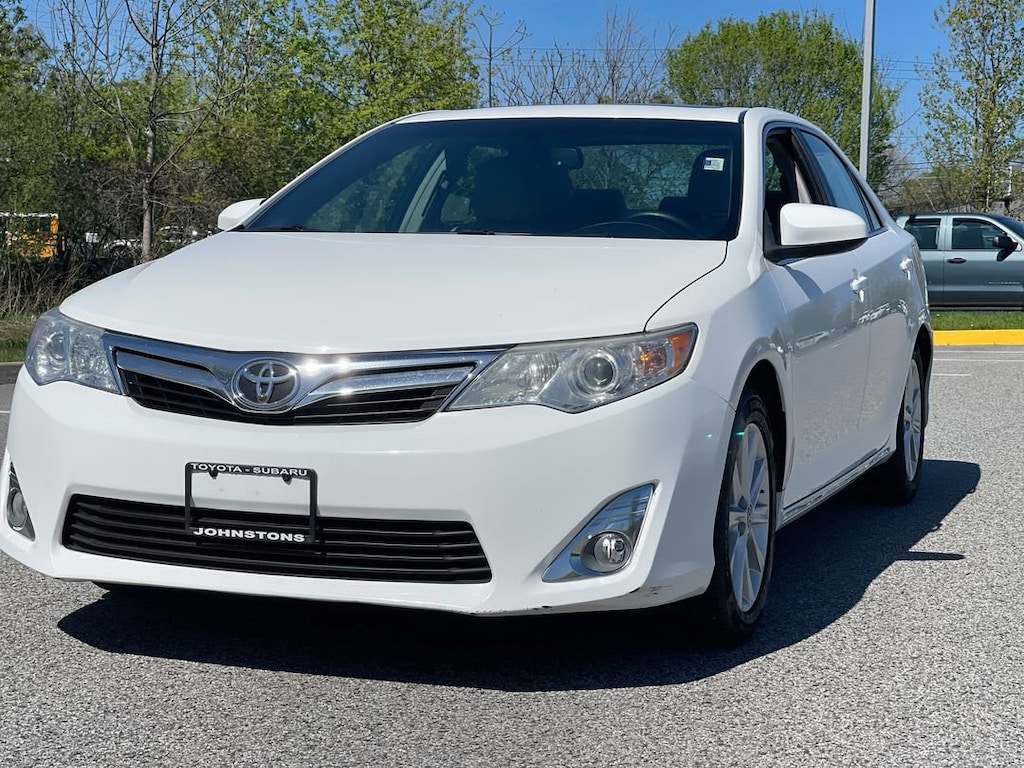 Used 2014 Toyota Camry XLE Sedan