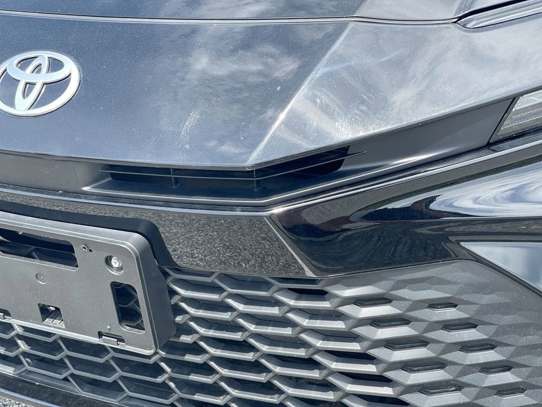 2025 Toyota Camry SE - Photo 20