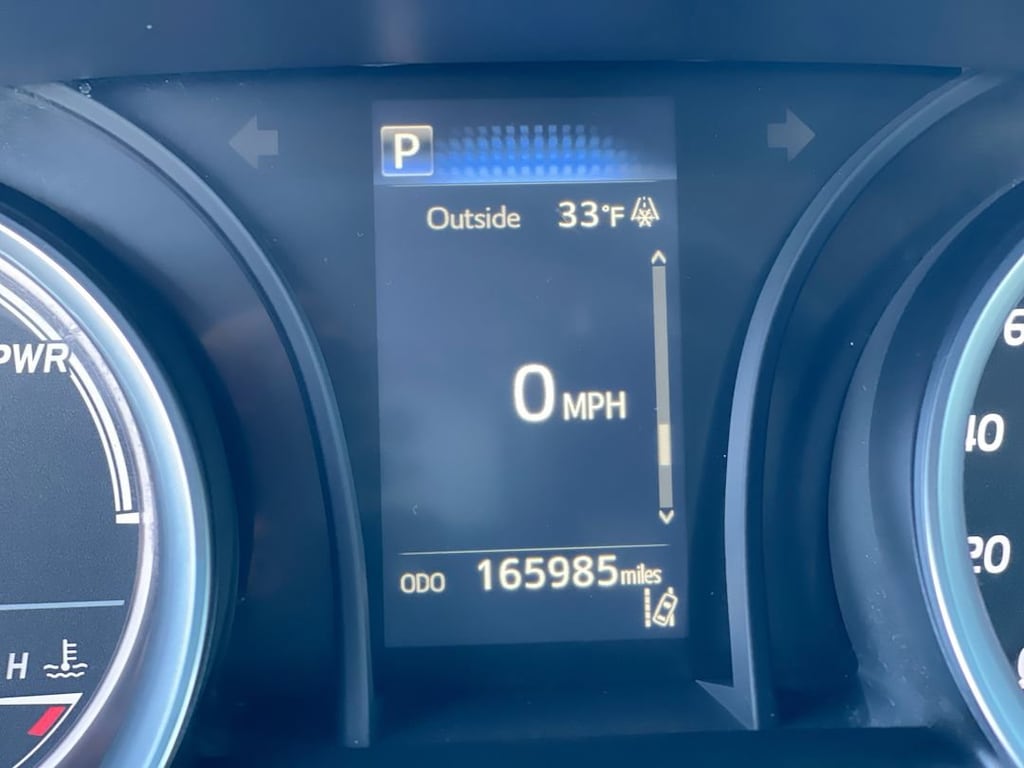 Used 2018 Toyota Camry Hybrid LE Sedan