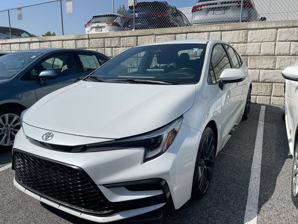 Certified 2025 Toyota Corolla SE Sedan