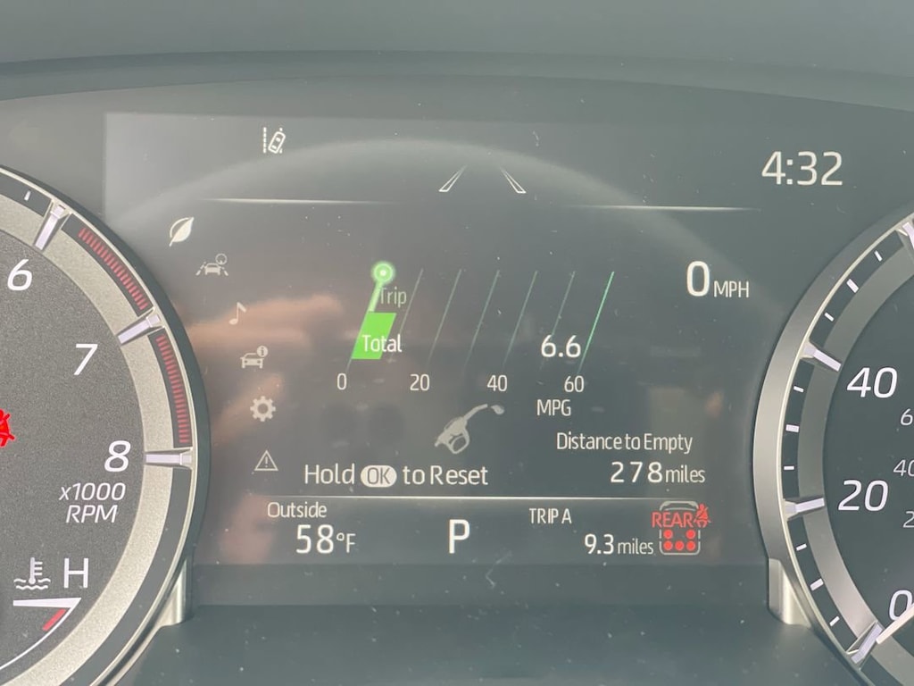 Used 2026 Toyota Highlander XLE SUV