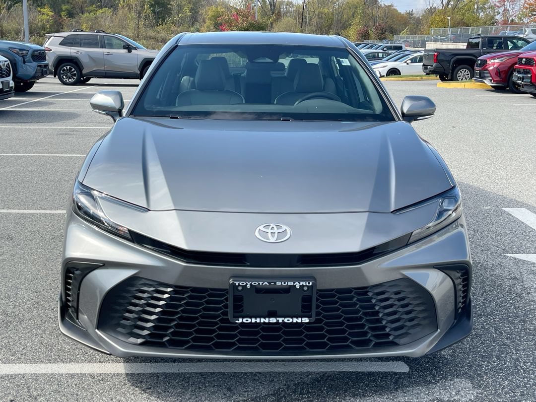2026 Toyota Camry SE - Photo 12