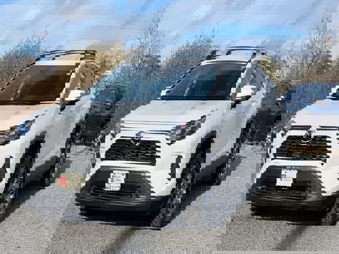 Certified 2023 Toyota RAV4 XLE with VIN 2T3P1RFV4PW369162 for sale in Northfield, Minnesota