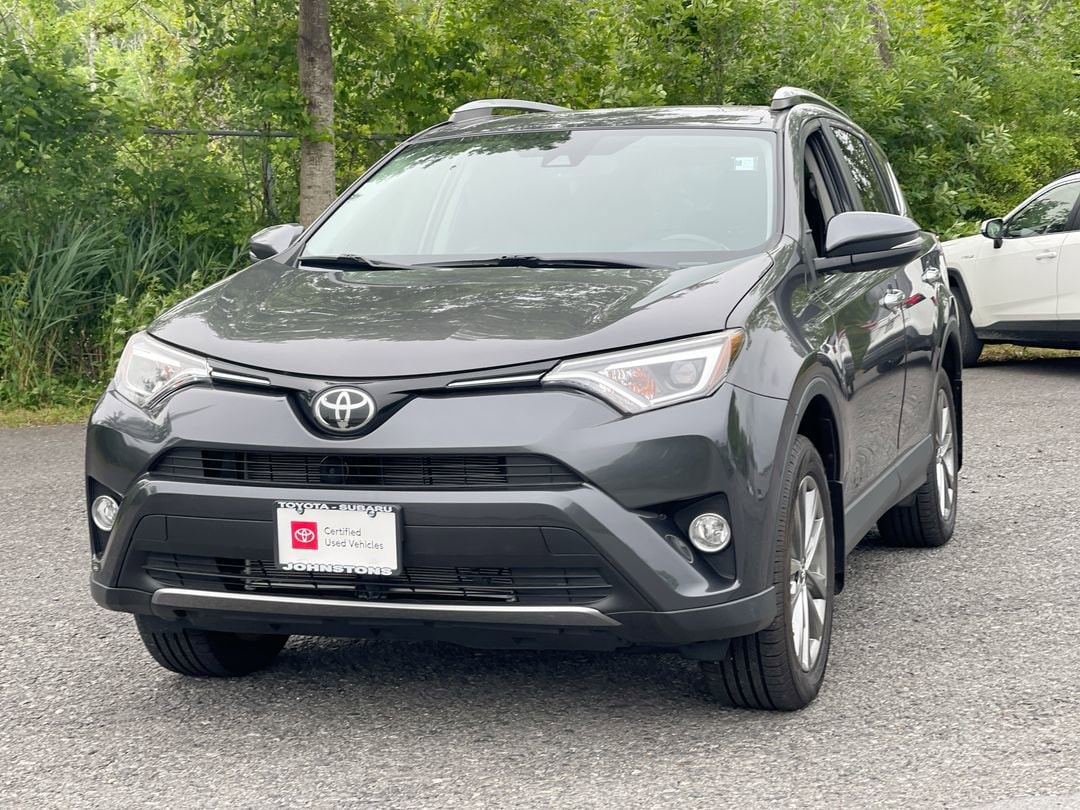 Used 2018 Toyota RAV4 Limited with VIN JTMDFREV2JJ183244 for sale in New Hampton, NY