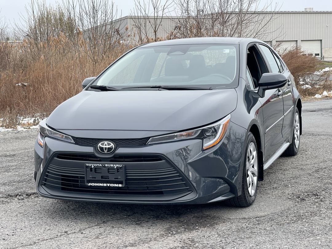 Used 2025 Toyota Corolla LE with VIN 5YFB4MDE7SP287100 for sale in Kansas City