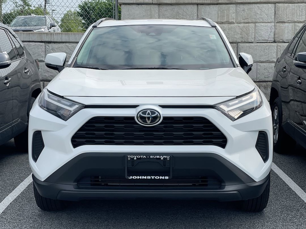 New 2025 Toyota RAV4 XLE XLE AWD SUV