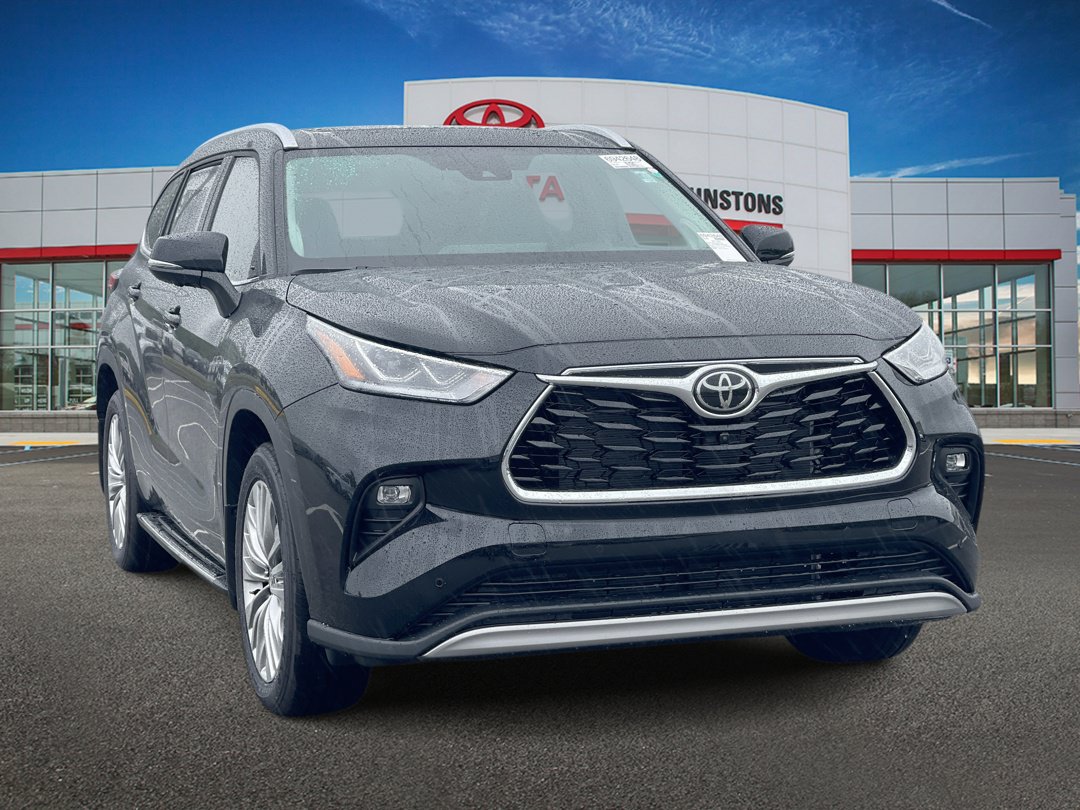 2026 Toyota Highlander SUV 