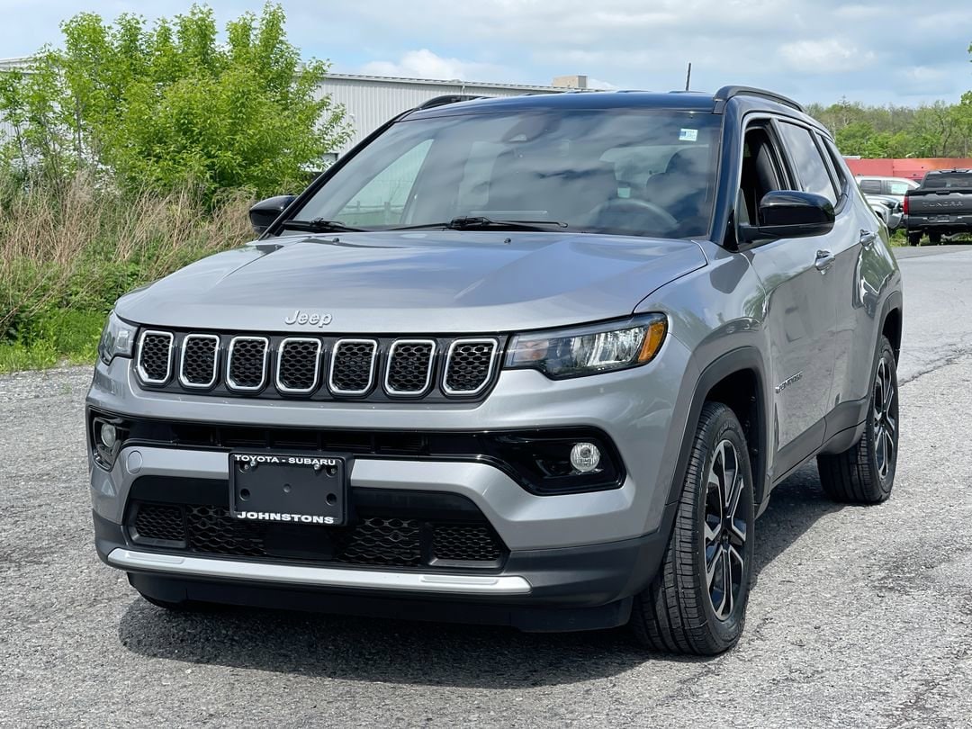 Used 2024 Jeep Compass Limited with VIN 3C4NJDCN3RT596335 for sale in New Hampton, NY