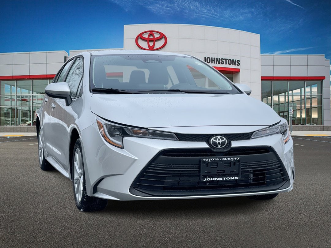 2026 Toyota Corolla LE's photo