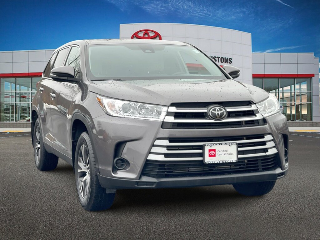 Certified 2019 Toyota Highlander LE V6 SUV