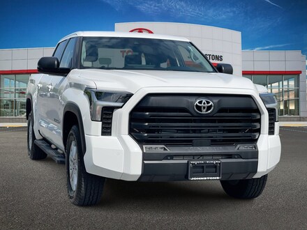 2023 Toyota Tundra SR5 3.5L V6 Truck CrewMax