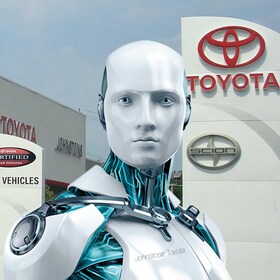 Staff member Storm Sasaki from ID_acc828