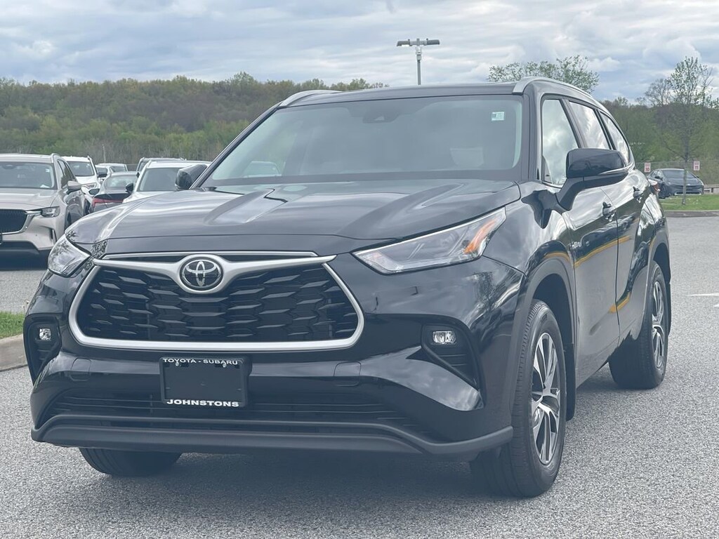 Used 2026 Toyota Highlander XLE SUV