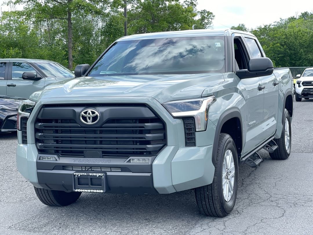Used 2025 Toyota Tundra SR5 with VIN 5TFLA5DB2SX245668 for sale in New Hampton, NY