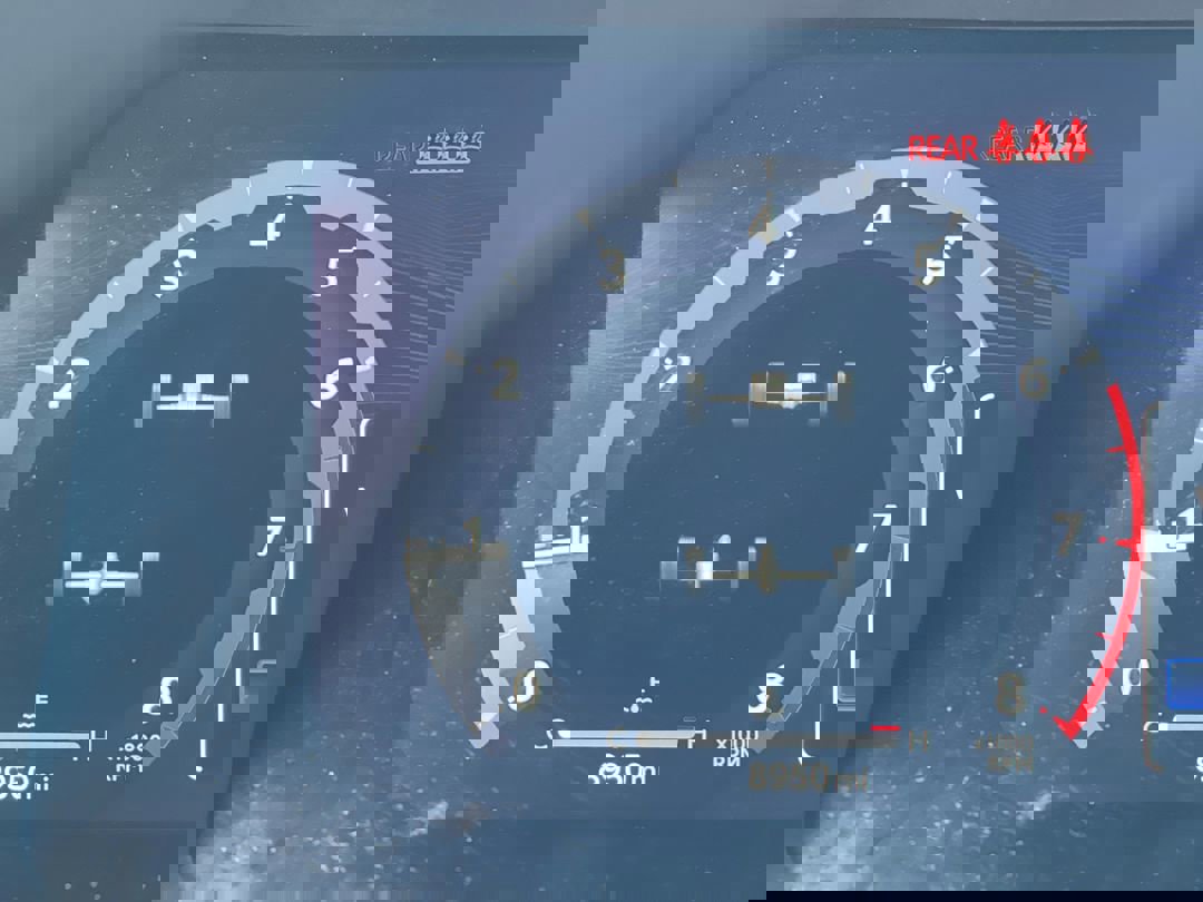 2025 Toyota Tacoma TRD photo 3