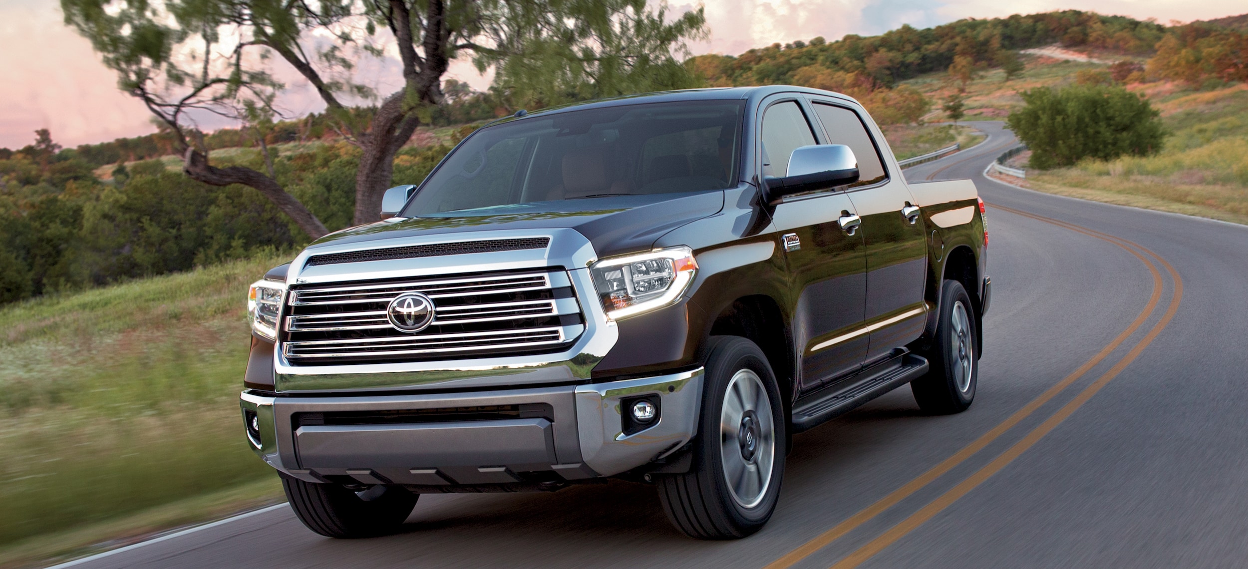 Toyota Tundra. Features and description Toyota Tundra. Features and description