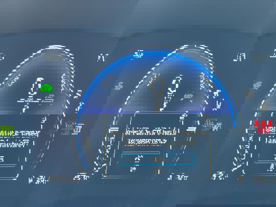 2025 Toyota Camry LE photo 3