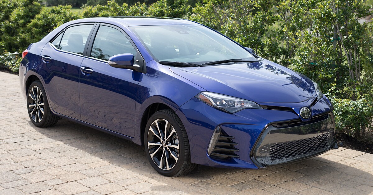 Corolla1200x628_Beauty Shot.jpg