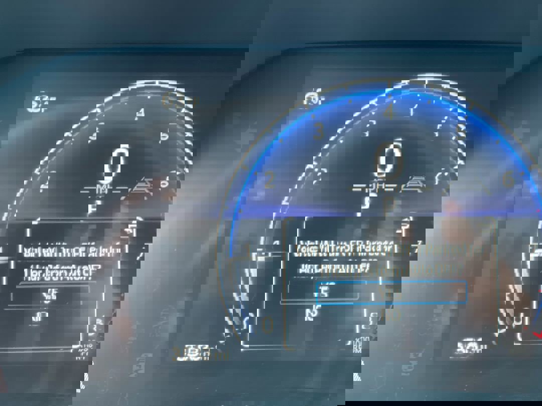 2025 Toyota Grand Highlander LE photo 3