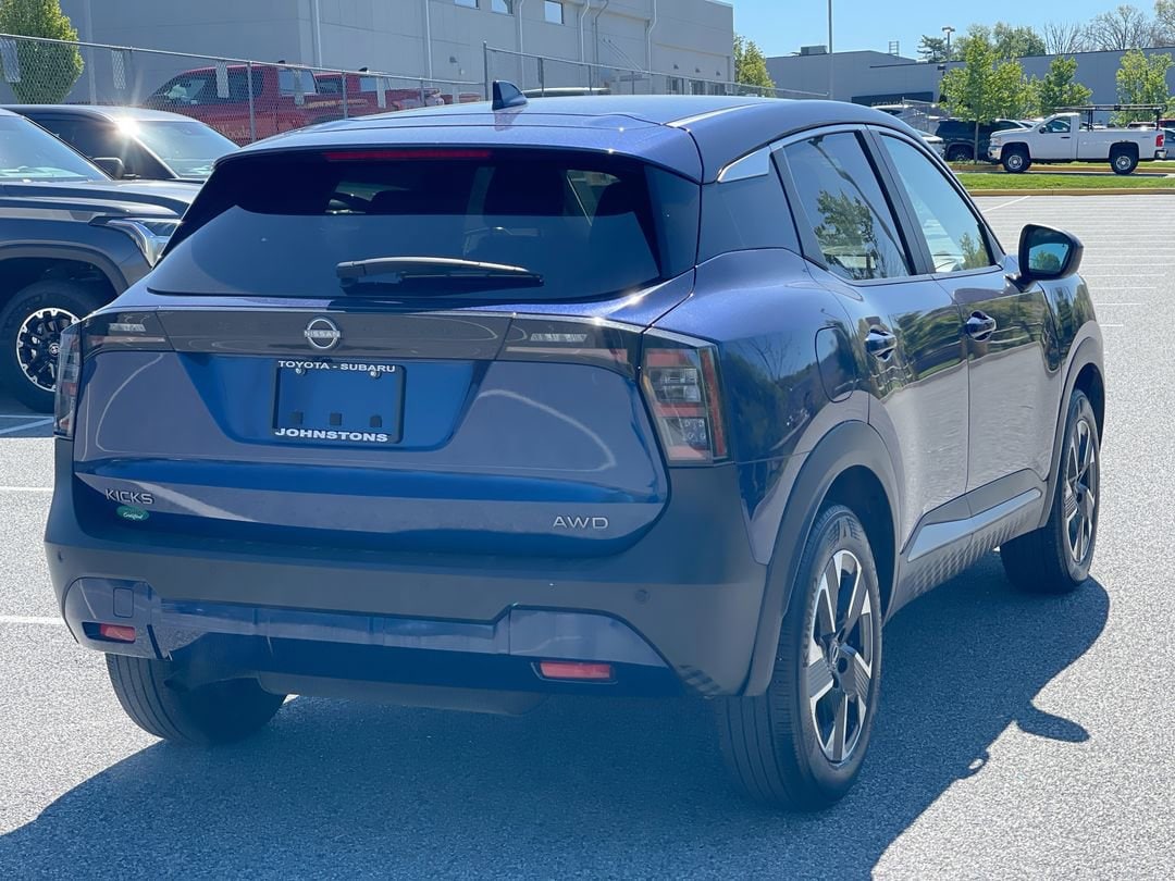 2025 Nissan Kicks SV AWD - Photo 15