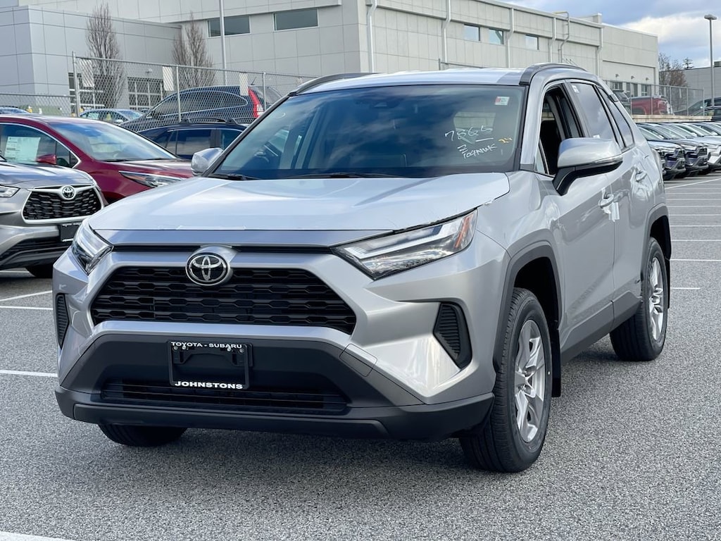 New 2025 Toyota RAV4 Hybrid XLE XLE AWD SUV