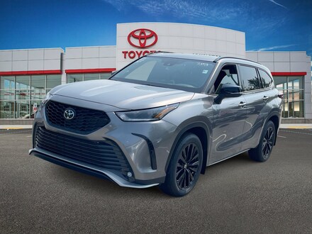 2026 Toyota Highlander XSE SUV