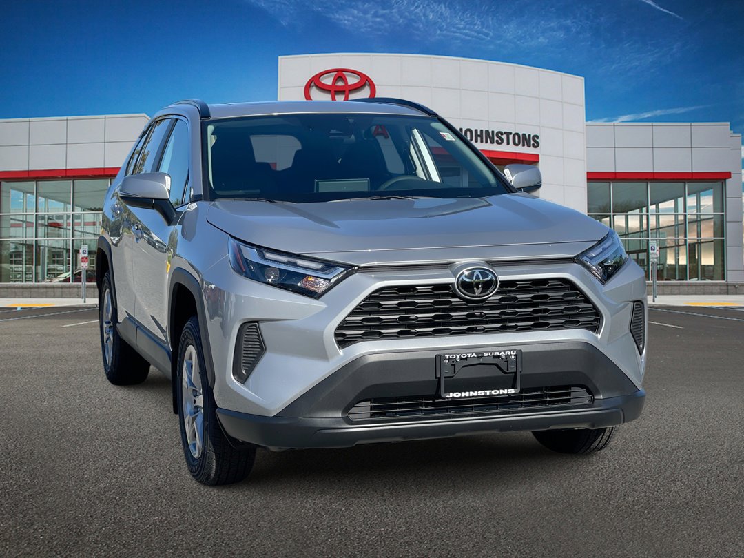 2025 Toyota RAV4 XLE AWD SUV 