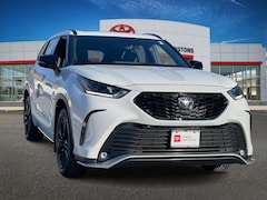 2023 Toyota Highlander XSE SUV