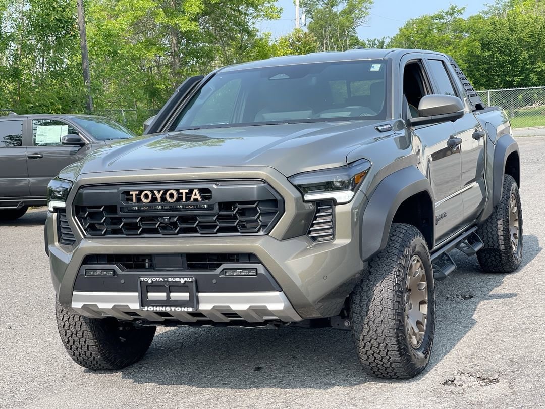 Used 2024 Toyota Tacoma Trailhunter with VIN 3TYLF5LN6RT012684 for sale in New Hampton, NY