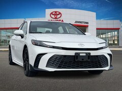 2025 Toyota Camry SE Sedan