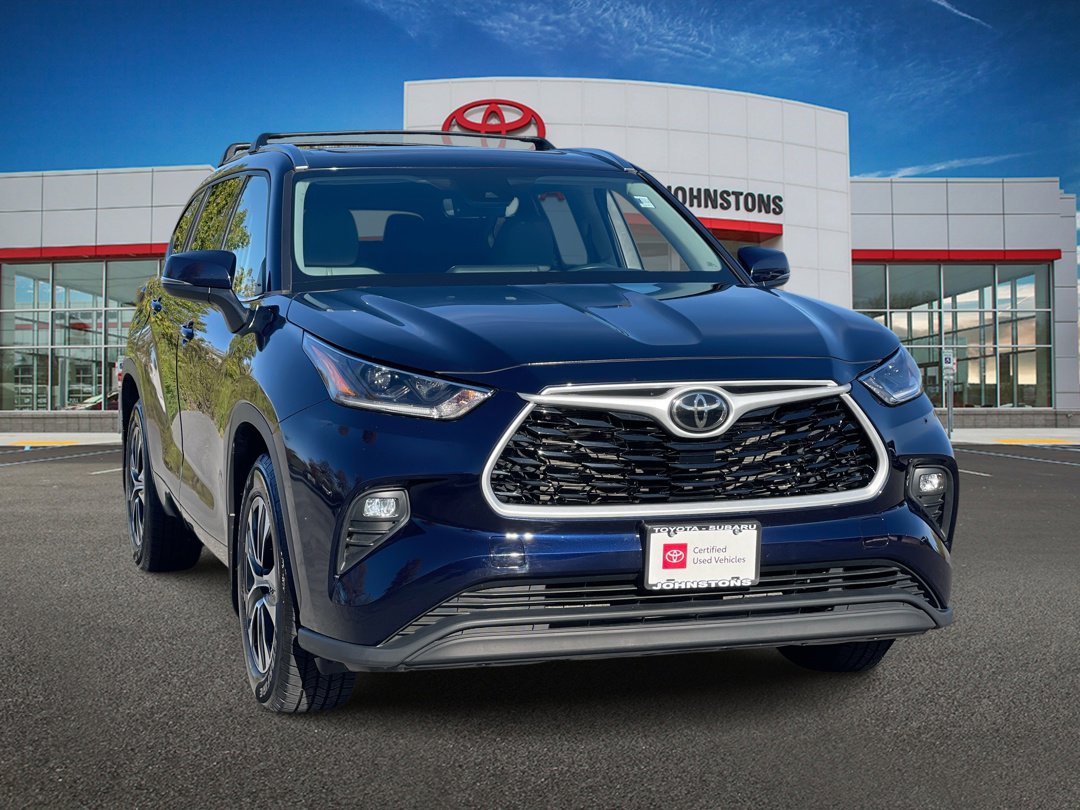 2021 Toyota Highlander SUV  2021 Toyota Highlander SUV