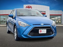2017 Toyota Yaris iA Base Sedan