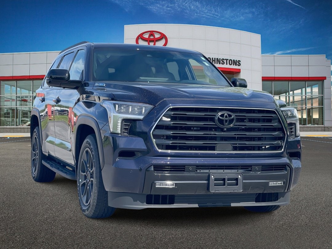 2026 Toyota Sequoia Limited 4WD i-FORCE MAX Hybrid's photo