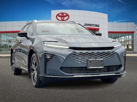 2025 Toyota Crown Signia XLE SUV