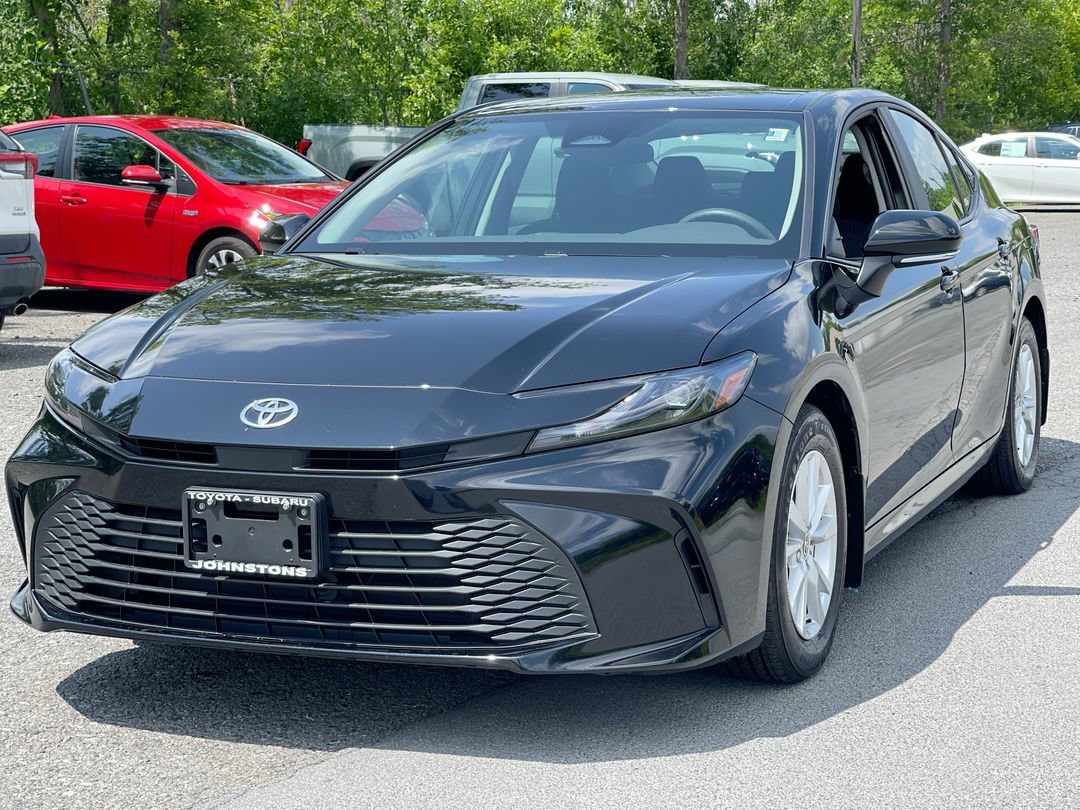 Certified 2025 Toyota Camry LE with VIN 4T1DAACK3SU038444 for sale in New Hampton, NY