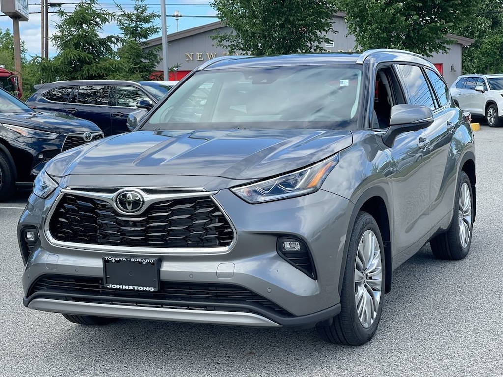Used 2026 Toyota Highlander Platinum SUV