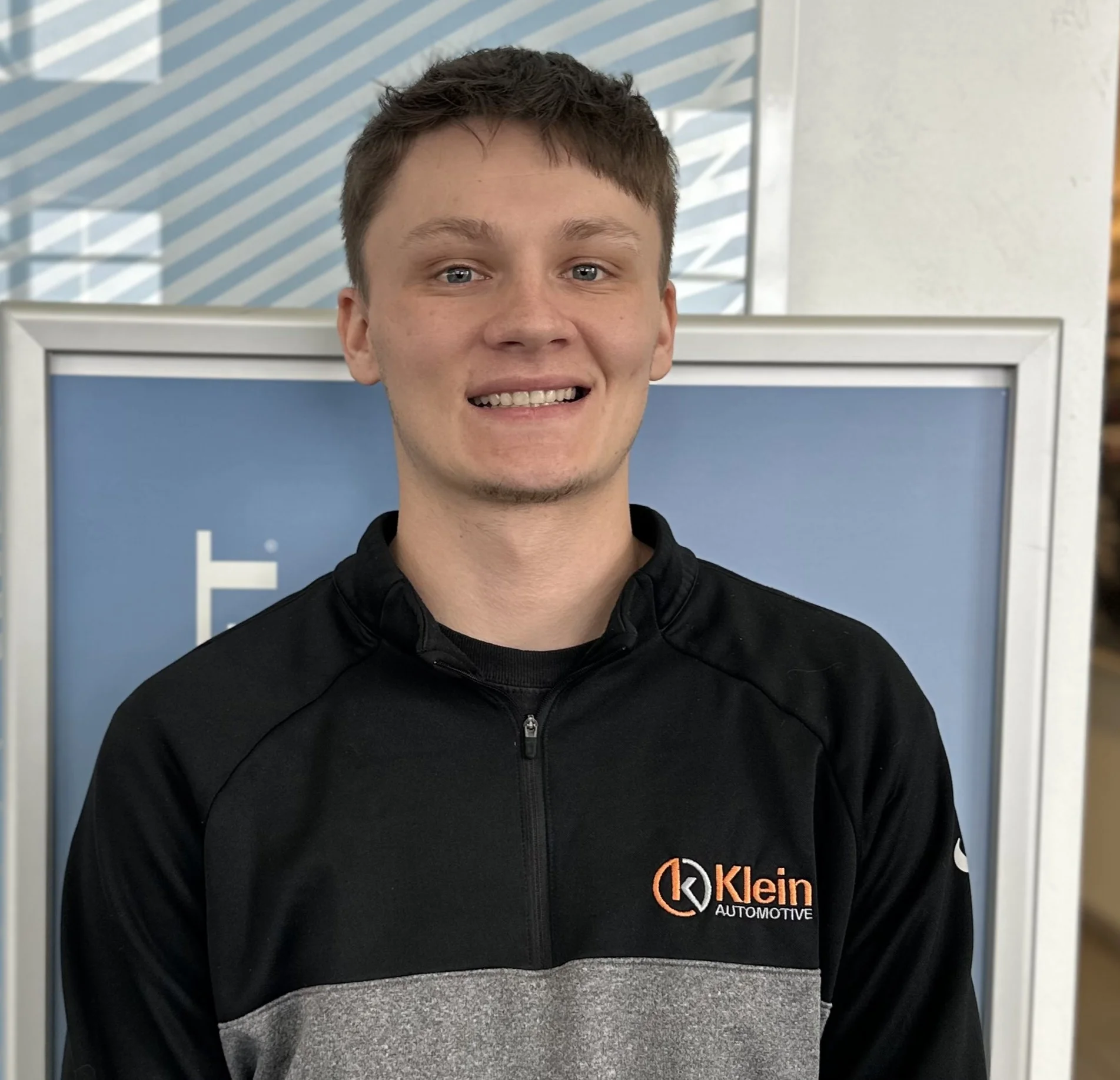 Staff member Kenneth Reynolds from ID_14cb4810d086