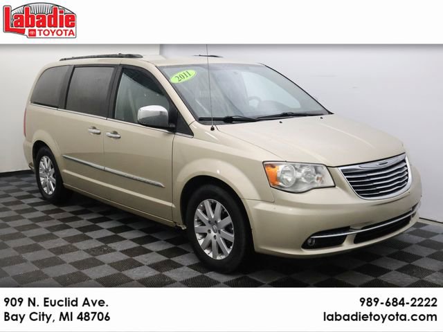 2011 Chrysler Town & Country Touring-L