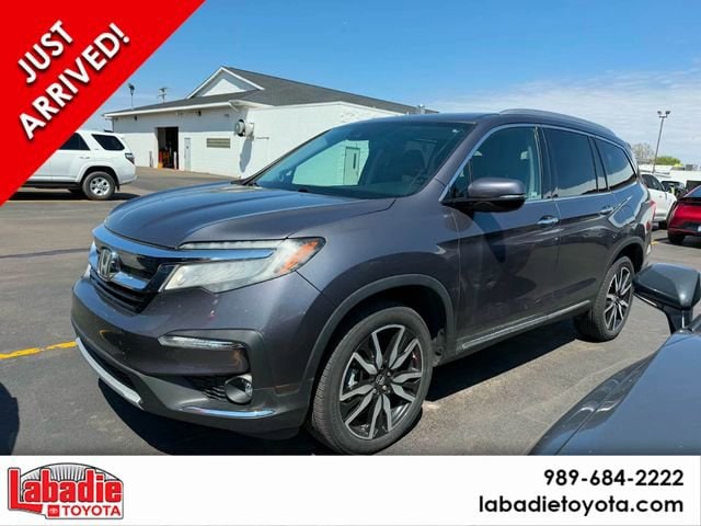 2021 Honda Pilot Touring-7 AWD's photo
