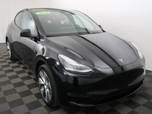 Used 2022 Tesla Model Y Long Range with VIN 7SAYGDEE7NF320129 for sale in Bay City, MI