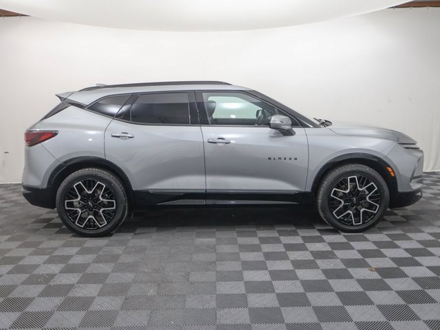 2024 Chevrolet Blazer RS photo 4
