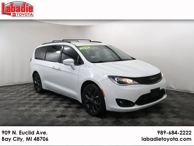 2019 Chrysler Pacifica Touring Plus