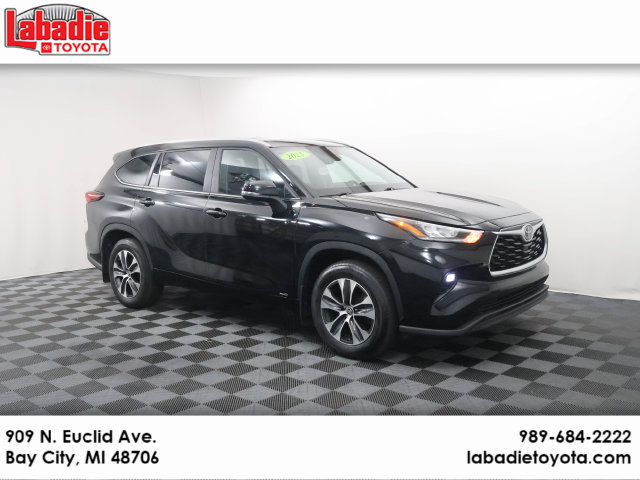2025 Toyota Highlander XLE