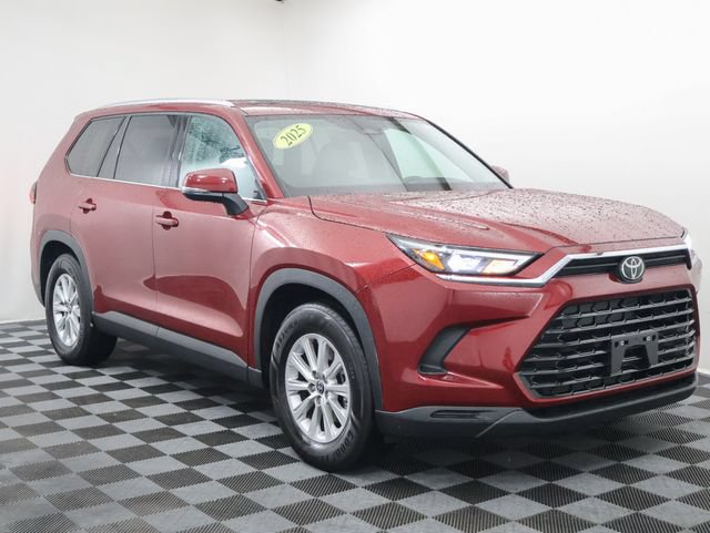 2025 Toyota Grand Highlander XLE - Photo 2
