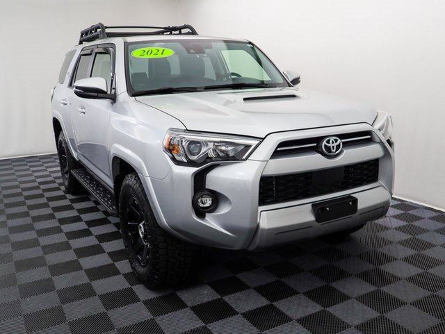 Certified 2021 Toyota 4Runner TRD Off-Road Premium with VIN JTERU5JR9M5856536 for sale in Bay City, MI