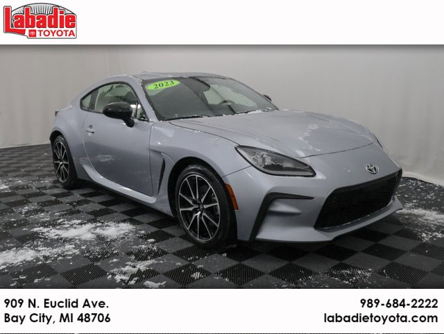 2023 Toyota GR86 Base's photo