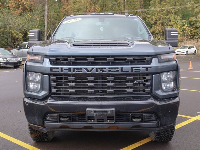 2020 Chevrolet Silverado 2500HD Custom photo 3