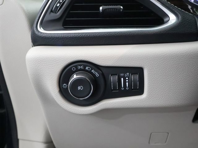 2021 Chrysler Pacifica Limited - Photo 20