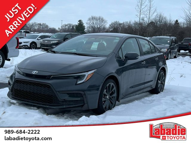2024 Toyota Corolla SE's photo