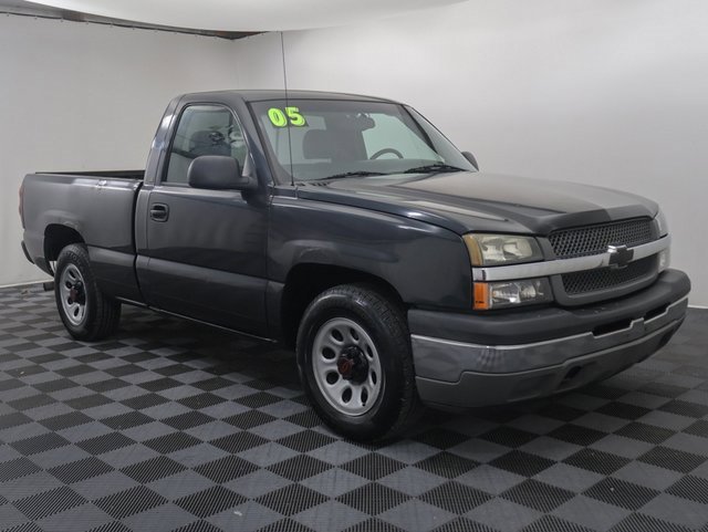 Used 2005 Chevrolet Silverado 1500 Work Truck with VIN 1GCEC14X25Z332454 for sale in Bay City, MI